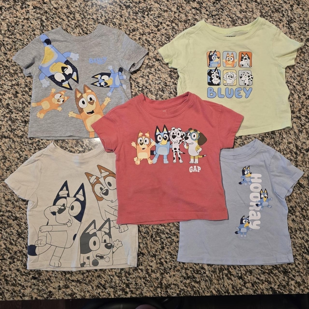 GAP & OLD NAVY - Toddler - Bluey Bundle